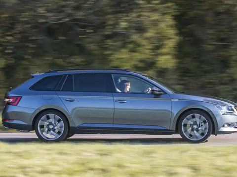 Autoradio CarPlay Skoda Superb