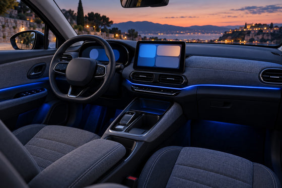 Habitacle de citadine française avec écran tactile CarPlay