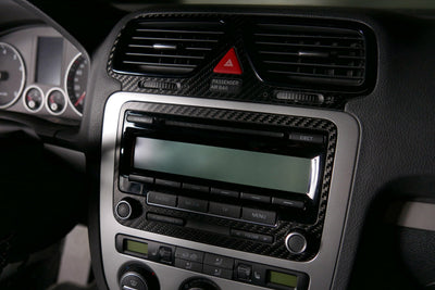 Façade Autoradio VW Scirocco EOS en Fibre de Carbone RCD310